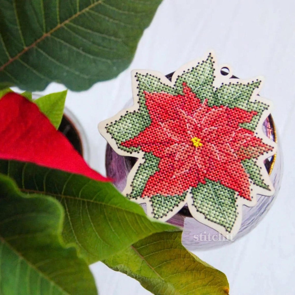 Modern Embroidery Kit On Wood | Christmas Poinsettia | Product Preview