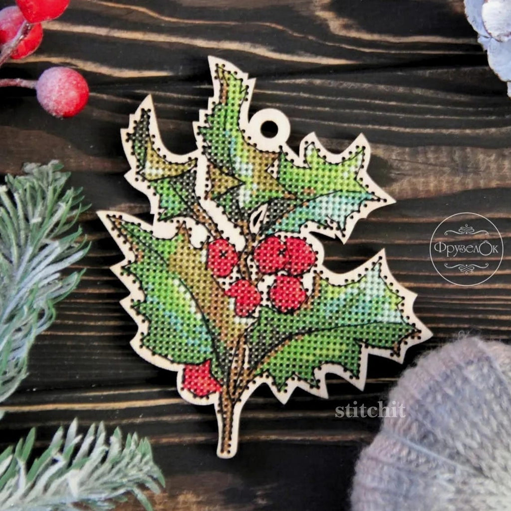 Modern Embroidery Kit On Wood | Christmas Berry | Product Preview