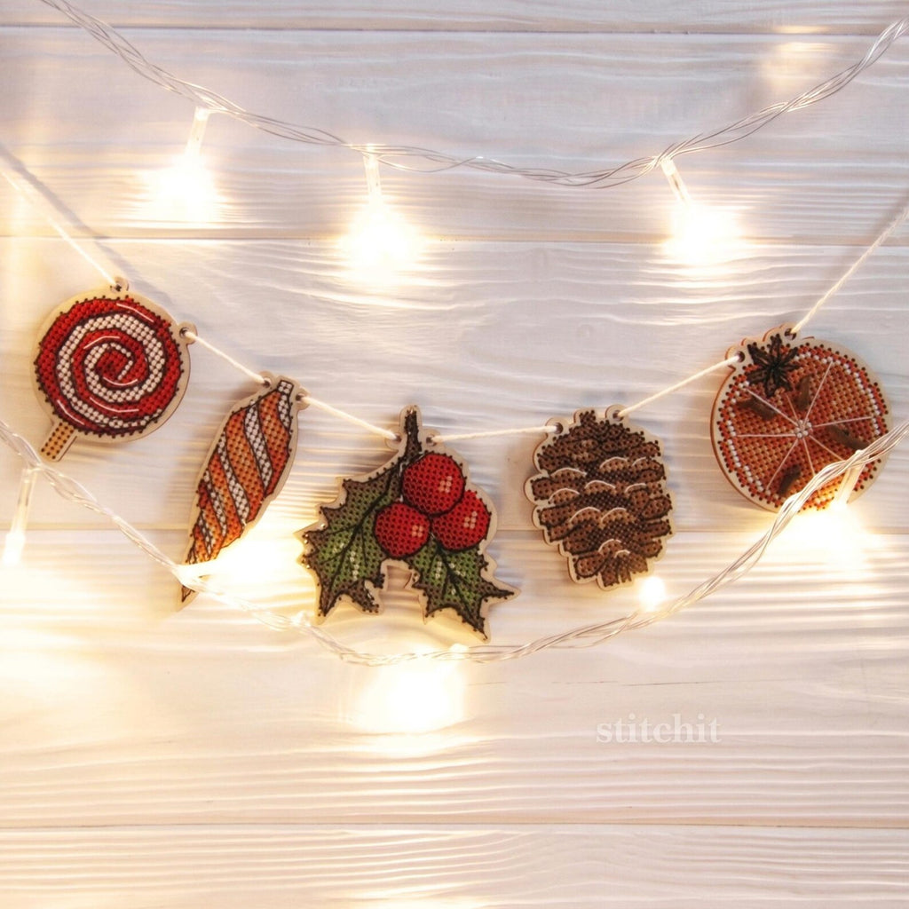 Holiday Embroidery Kit On Wood | Christmas Garland | Product And Christmas Lights