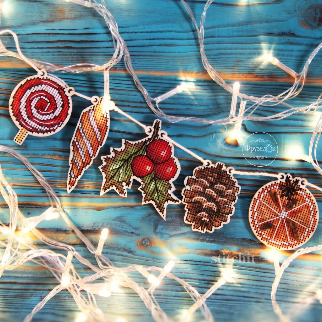 Holiday Embroidery Kit On Wood | Christmas Garland | Product And Christmas Lights
