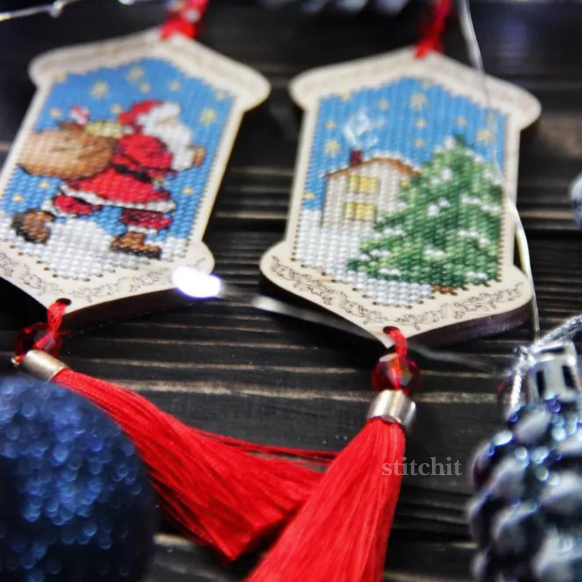 Small Embroidery Kit On Wood | Christmas Eve Santa Tassel | Tassels Closeup