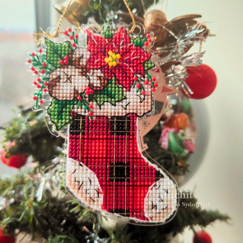 Small Embroidery Kit On Plastic | Christmas Stocking | Product Preview