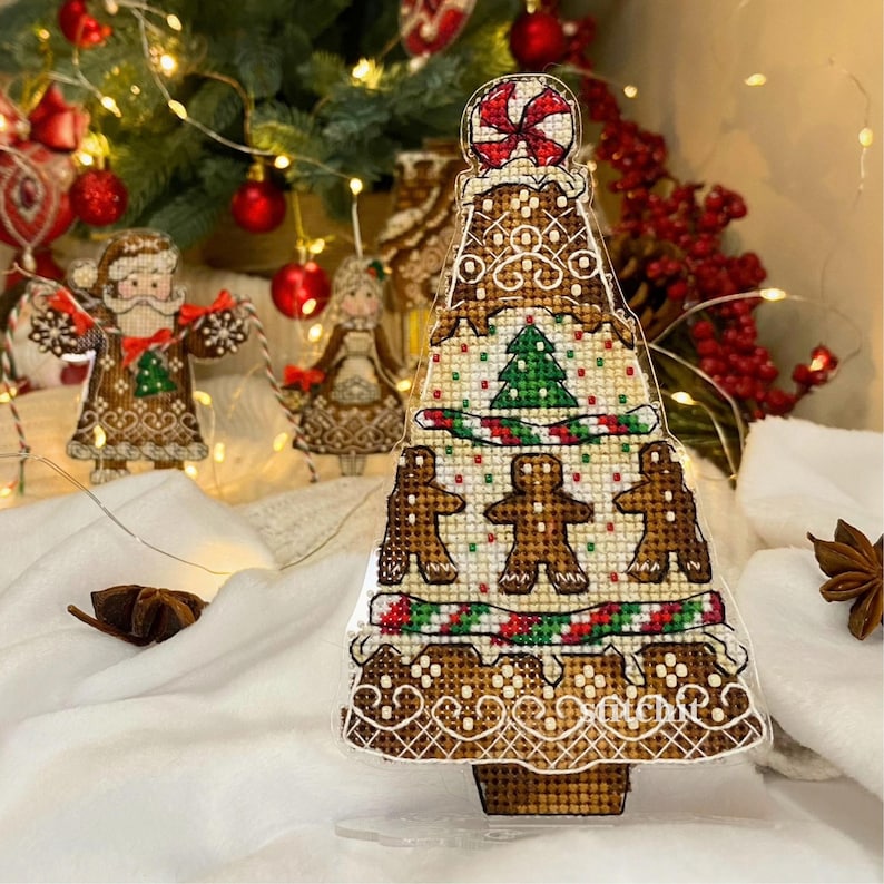 Holiday Embroidery Kit On Plastic | Gingerbread Tree | Product Preview