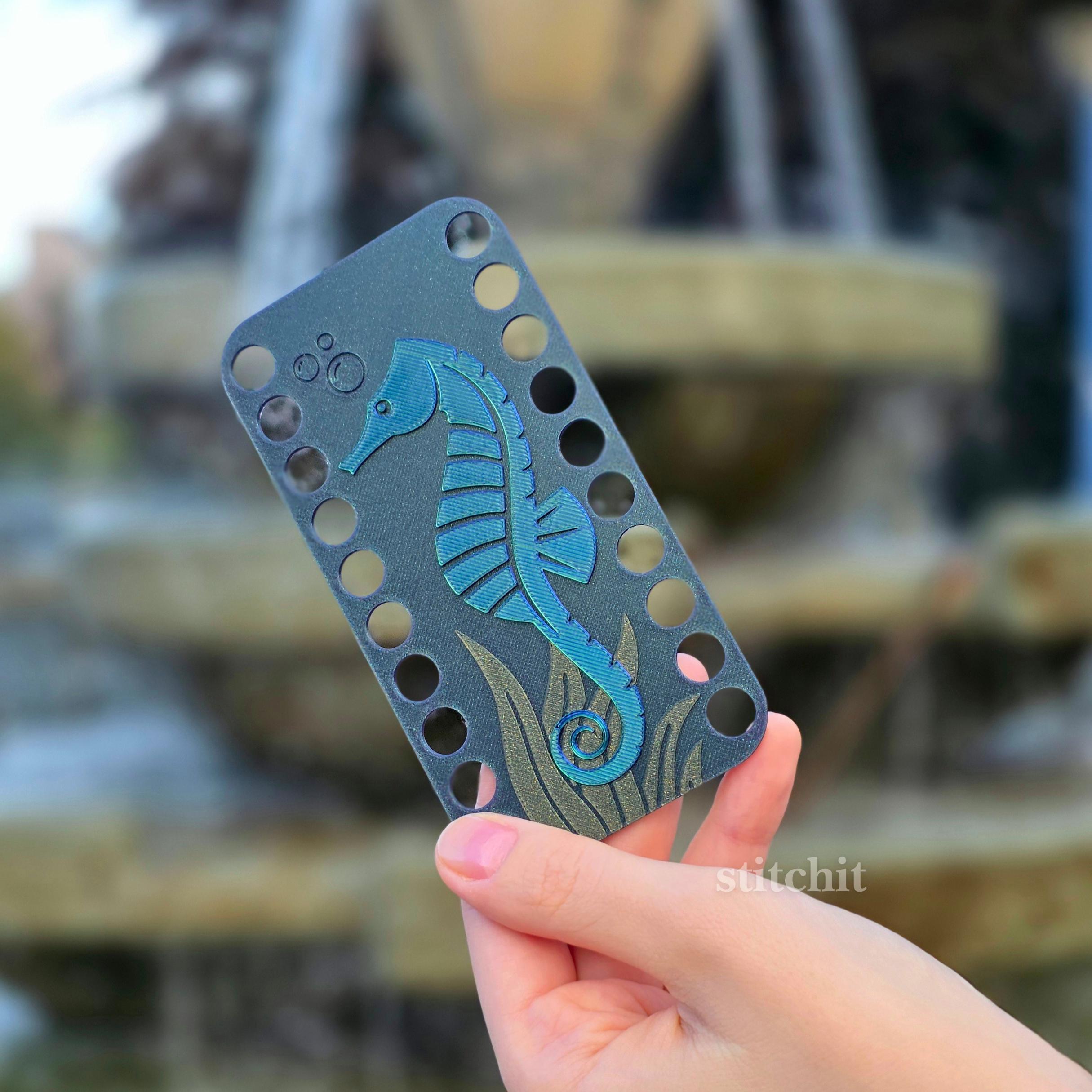 Seahorse Thread Organiser 3D Printed | Embroidery & Cross Stitch Floss Holder