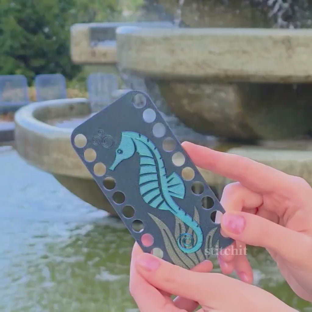 Seahorse Thread Organiser 3D Printed | Embroidery & Cross Stitch Floss Holder